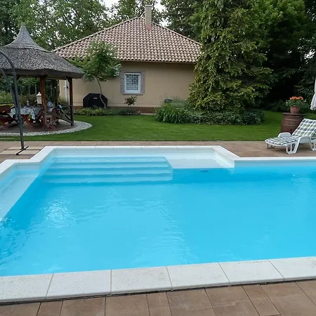 Holiday home Szemes *